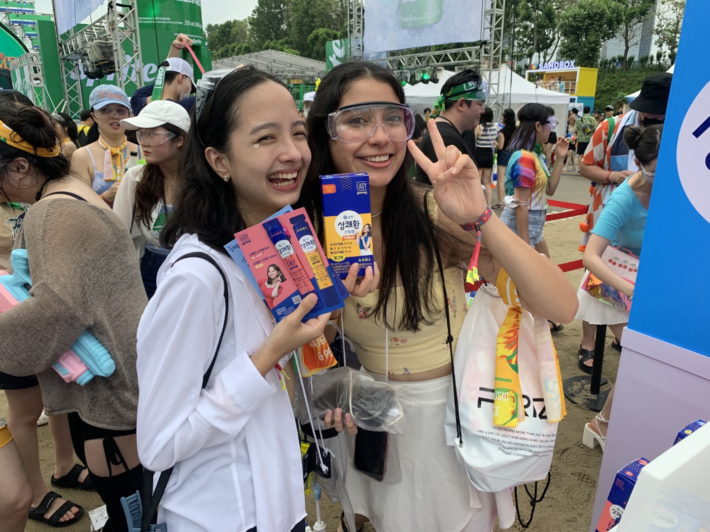 상쾌환 In 워터밤서울 '상쾌환 환타스틱 ZONE' - Image 4