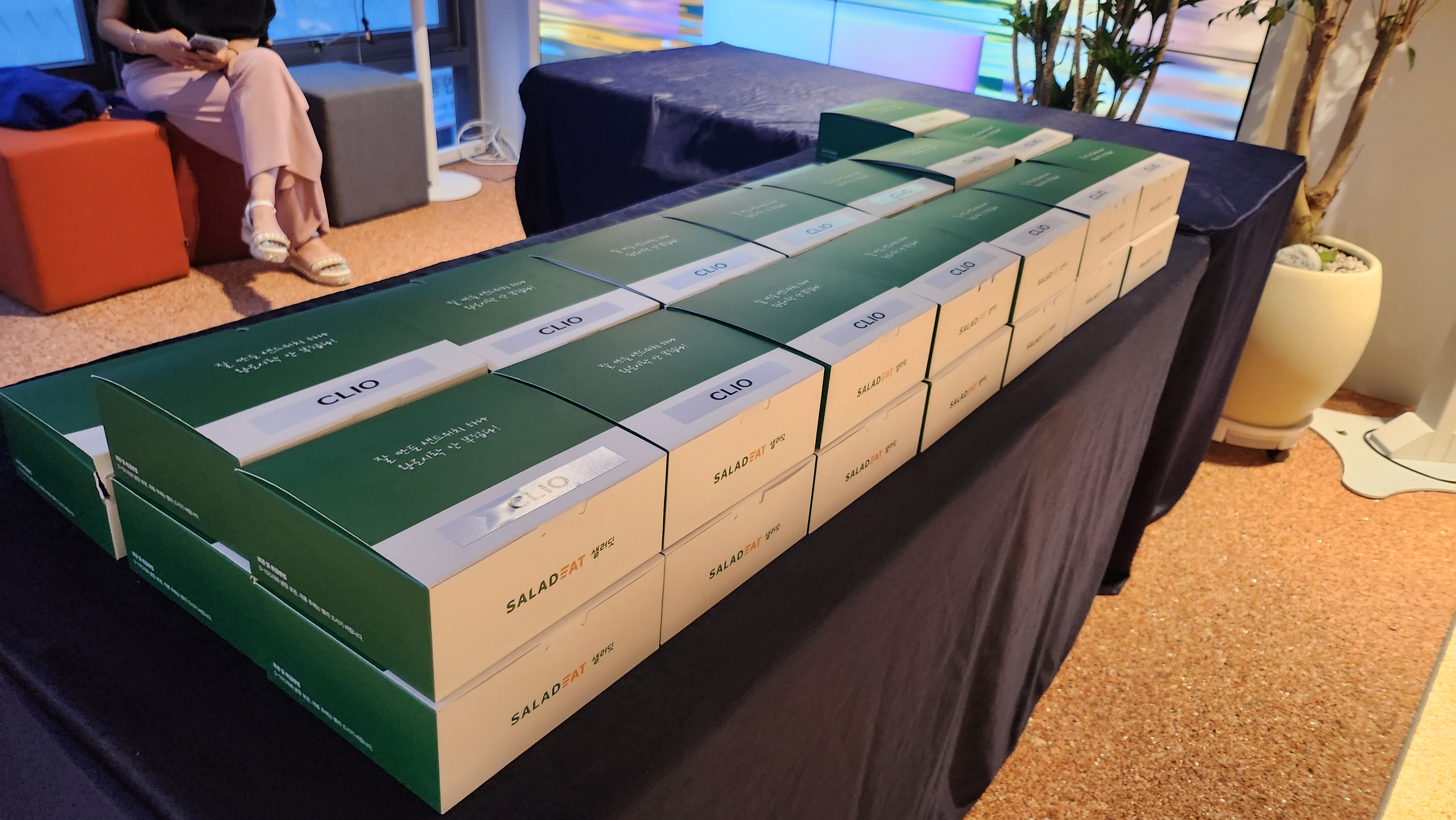 클리오 X 안유진 팬사인회 - Image 10