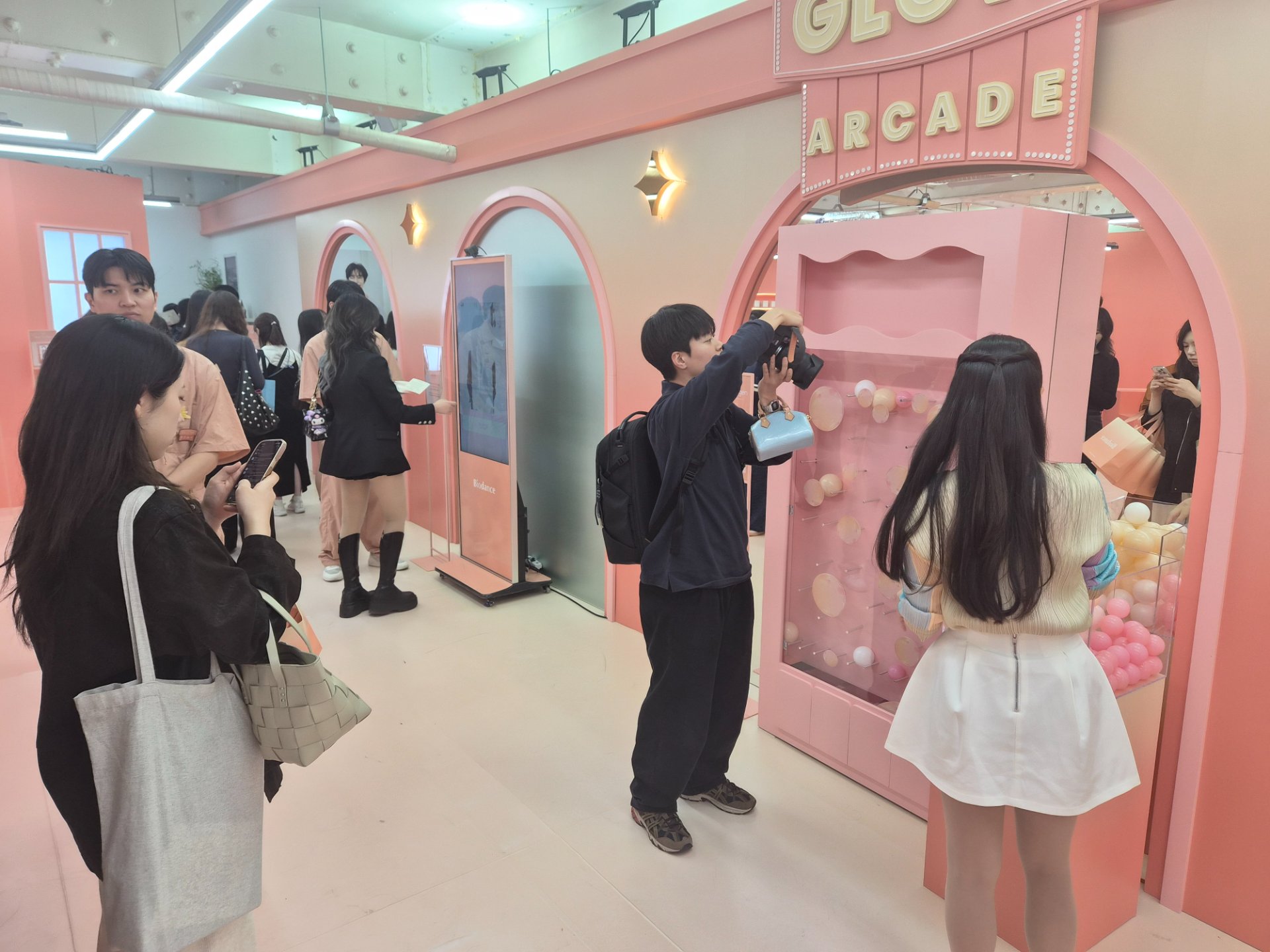 바이오던스 팝업스토어 - Image 3