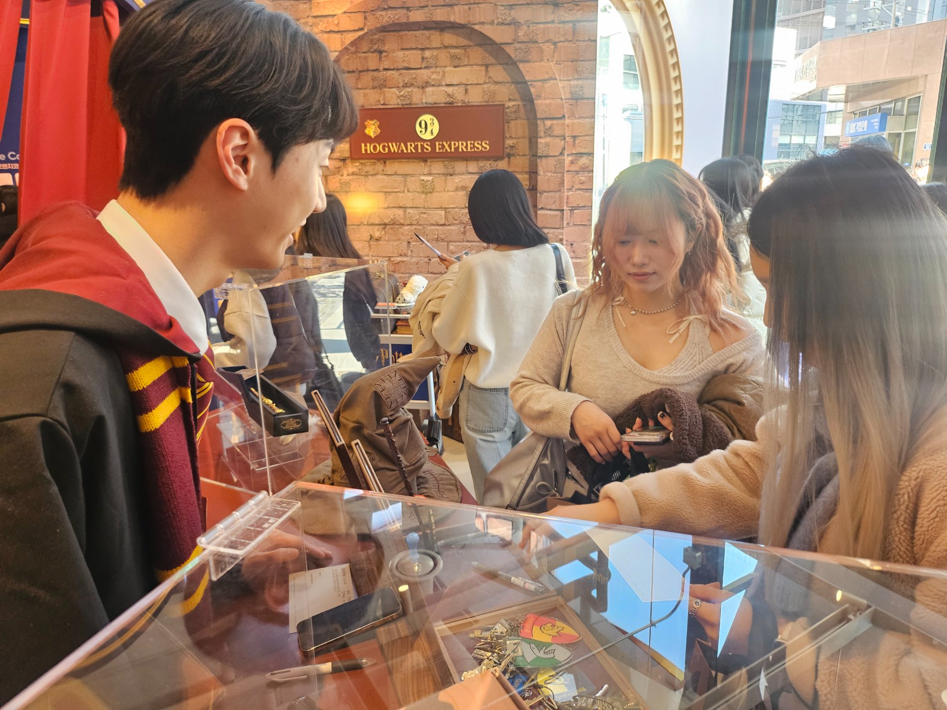 CLIO Ⅹ 해리포터 올영성수 팝업 - Image 5