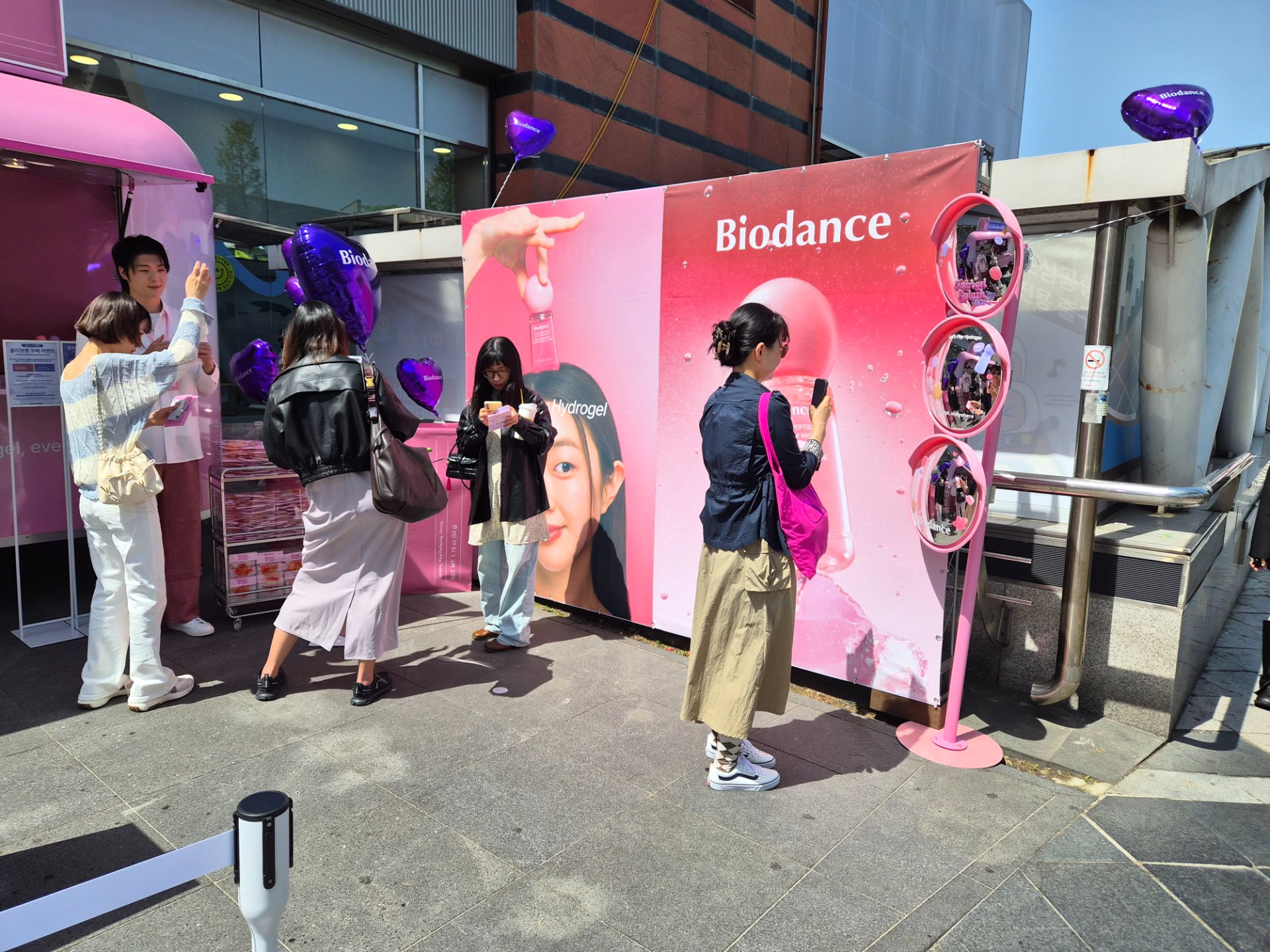 3단 볼록거울 포토존 제작 - Image 4